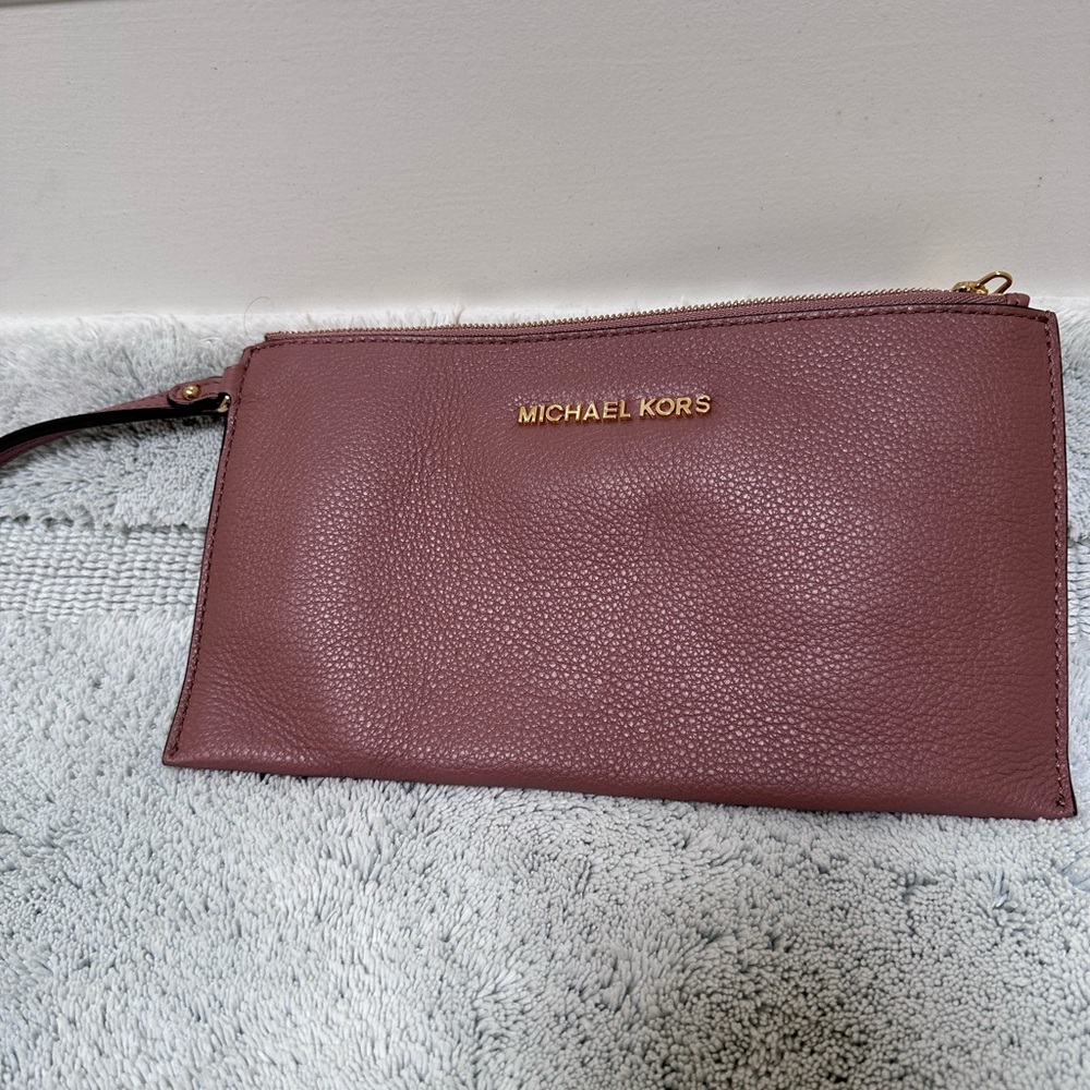 Michael Kors Clutch Bag/ Wristlet